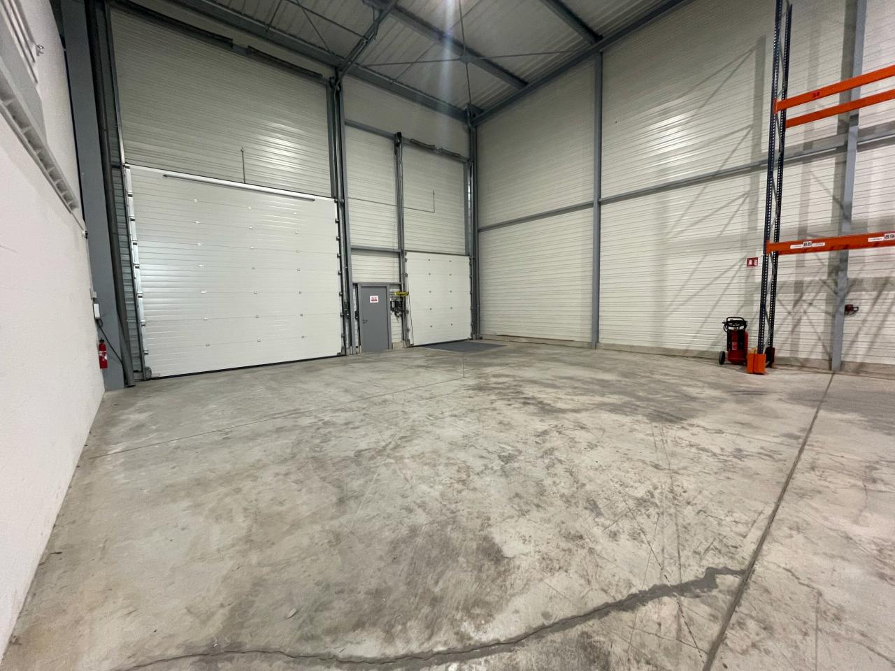 Local d'activité Noyal-Châtillon-sur-Seiche 3210m² Location local d'activité Noyal-Châtillon-sur-Seiche Ille-et-Vilaine OLACT2531637 13